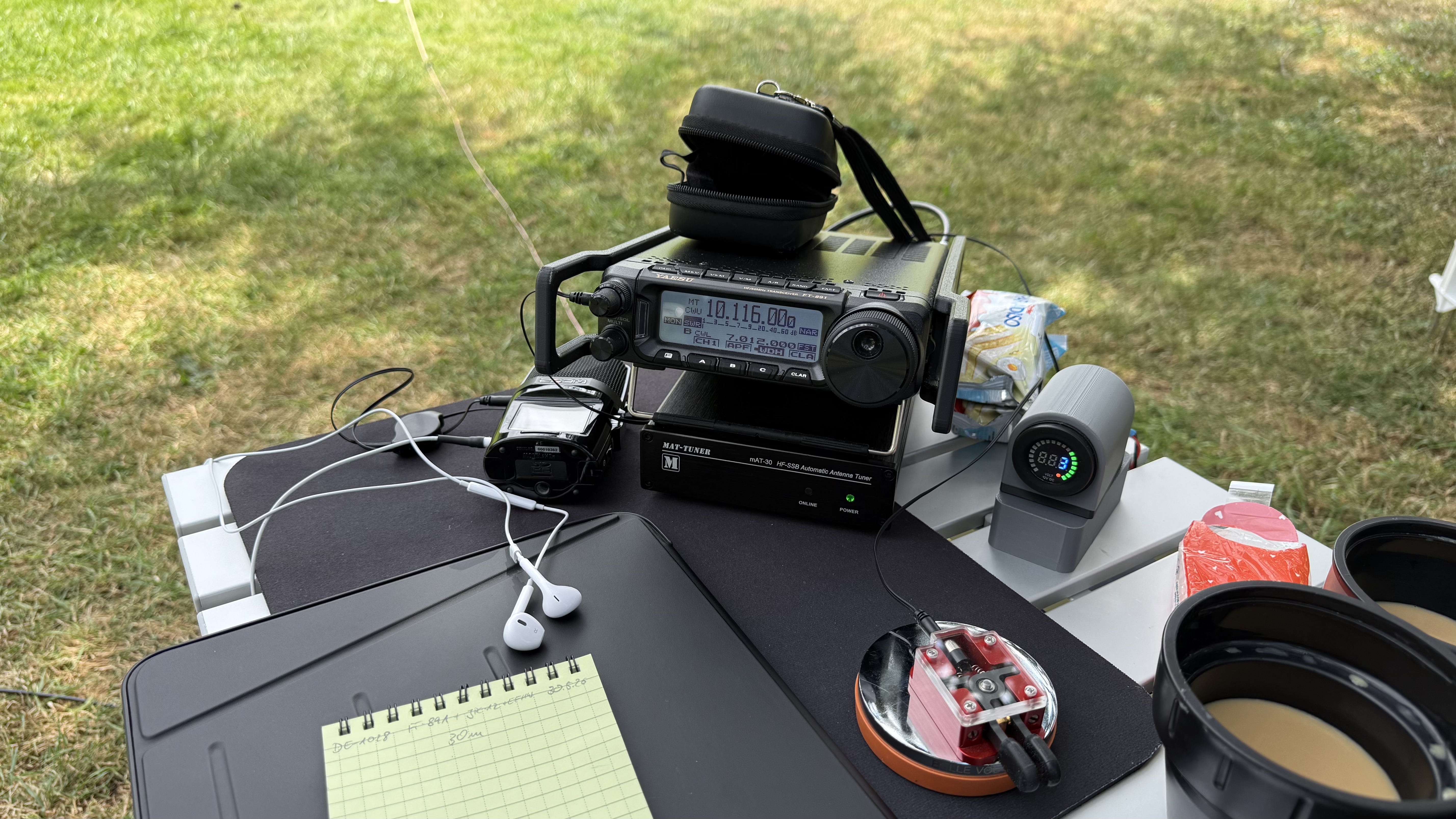Bild 2 – Aktivierung am Contestwochenende mit FT-891 und zwei Antennen