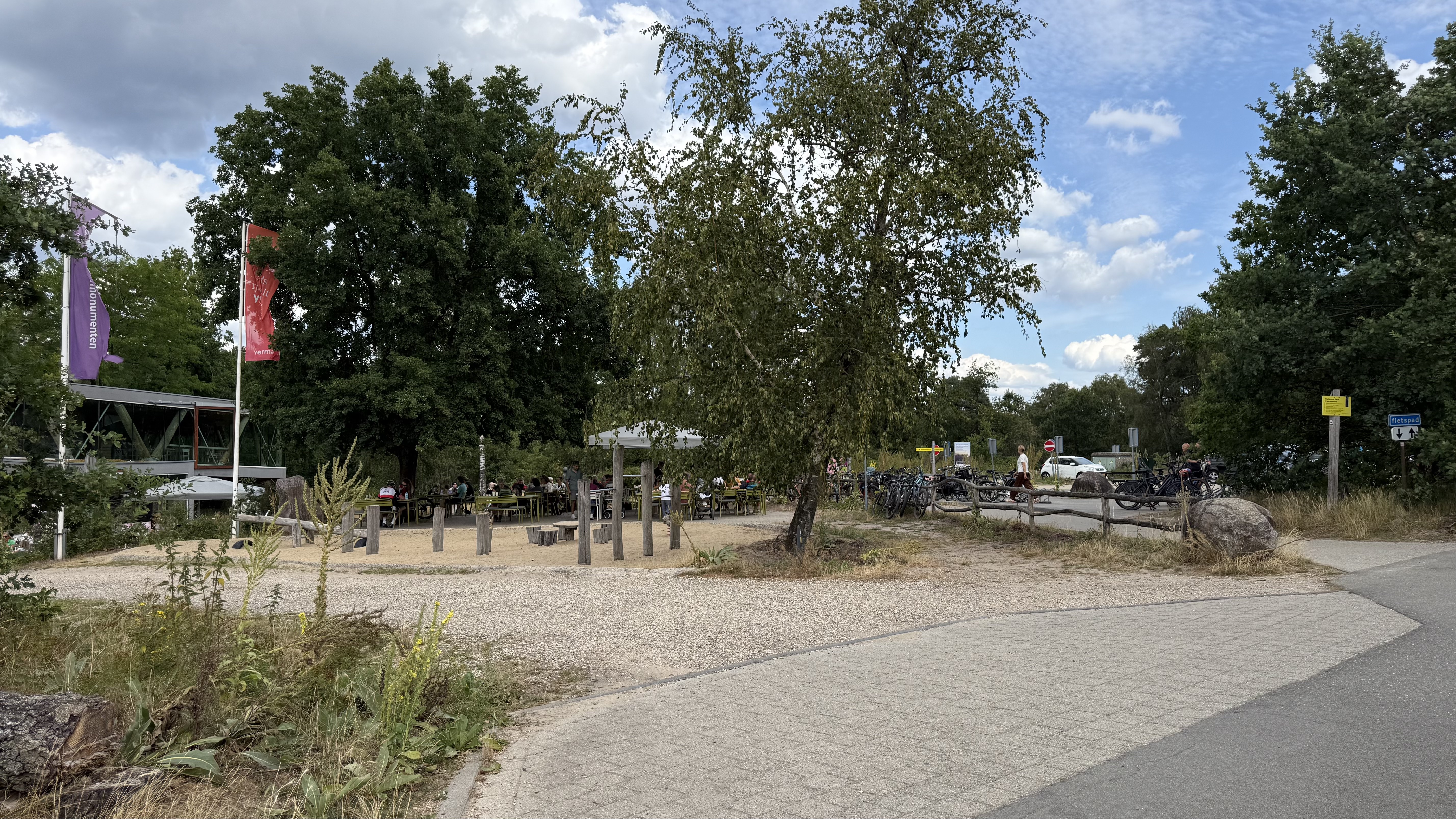 Bild 13 – Nach de fiets is mit dem Auto