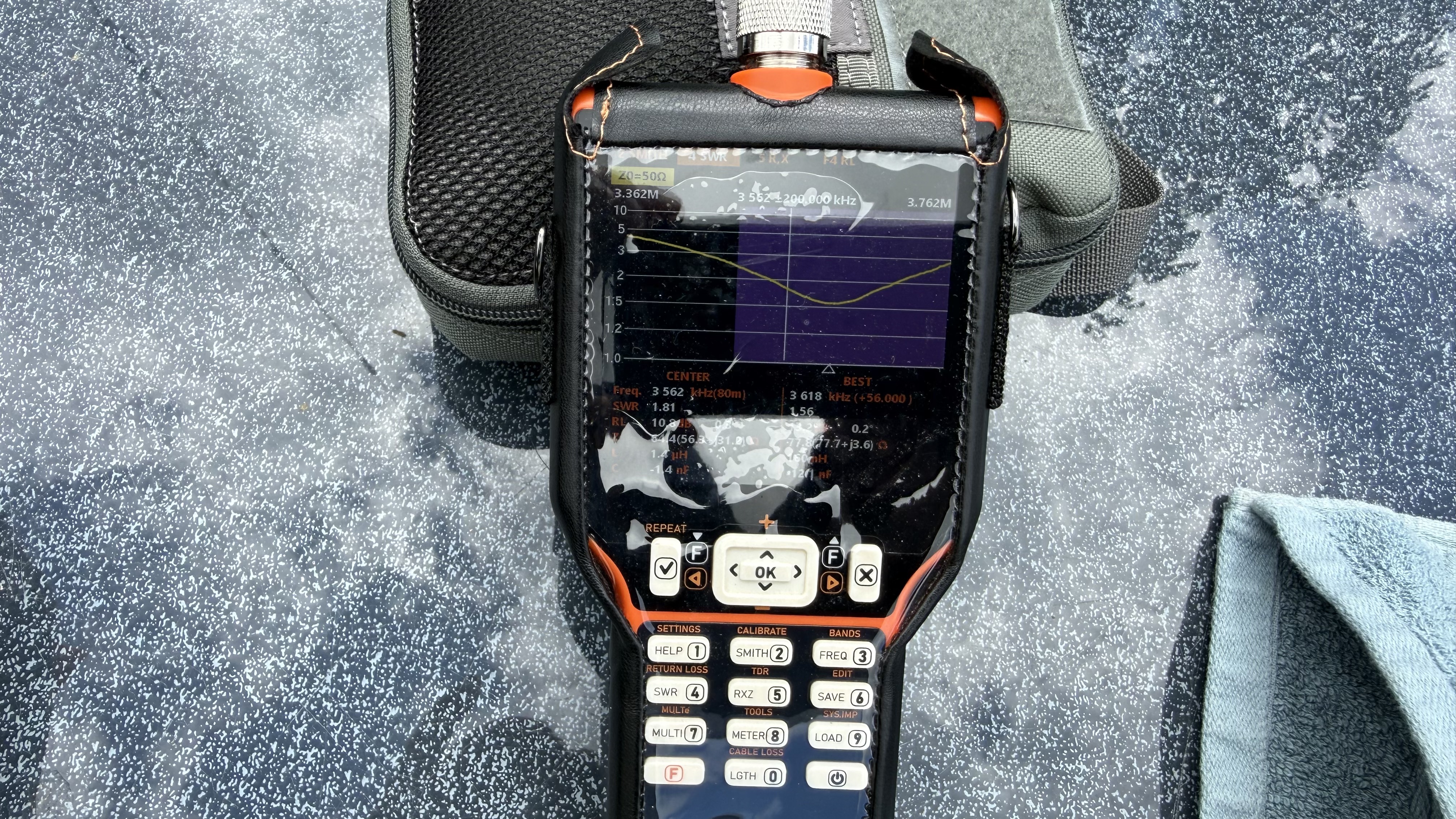 Bild 6 – Test Slinky Antenne mit CG-3000 Automatik-Tuner